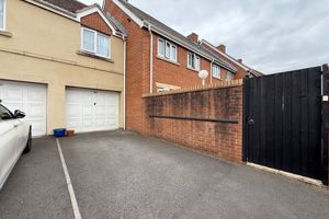 Garage & Parking- click for photo gallery